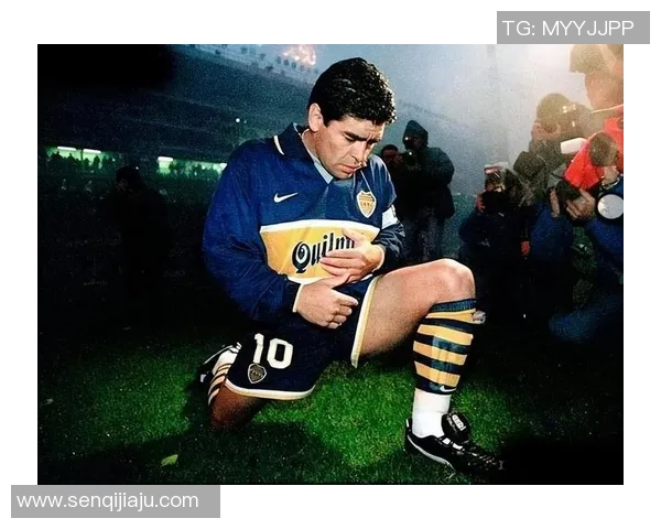 世界足坛4号球星的传奇与影响力解析